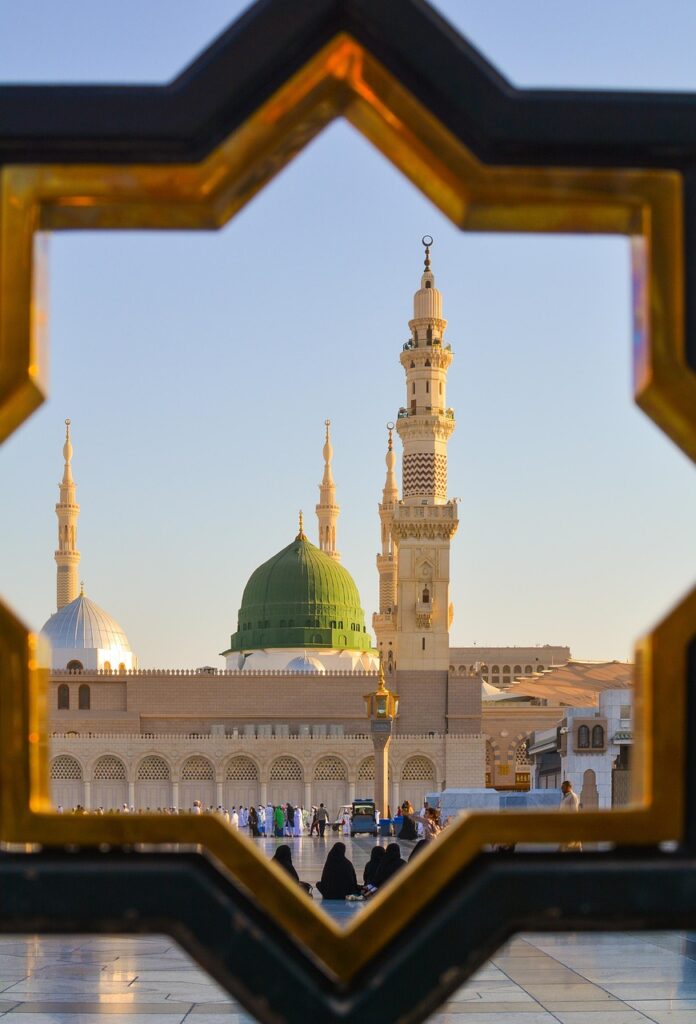 Masjid Nabawi courtyard in Madinah where the Nusuk Help Desk is located