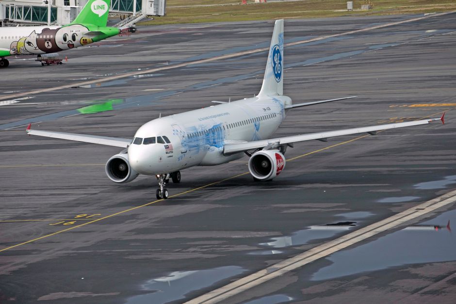Flynas A320 aircraft on tarmac, Saudi Arabia