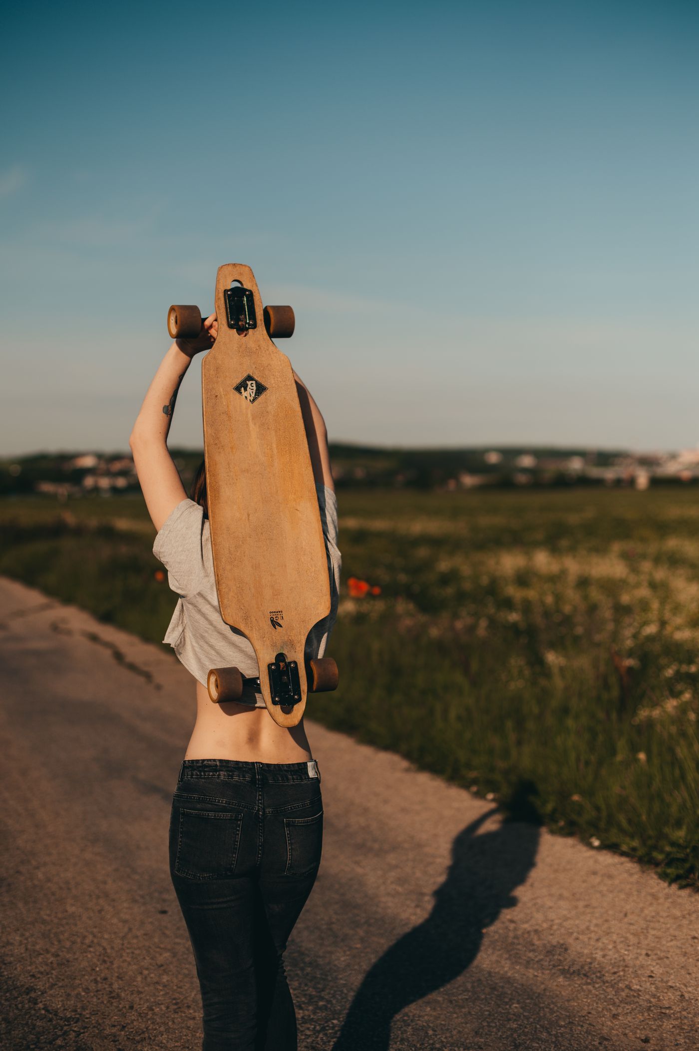 Traveller holding a smartphone for mobile connectivity